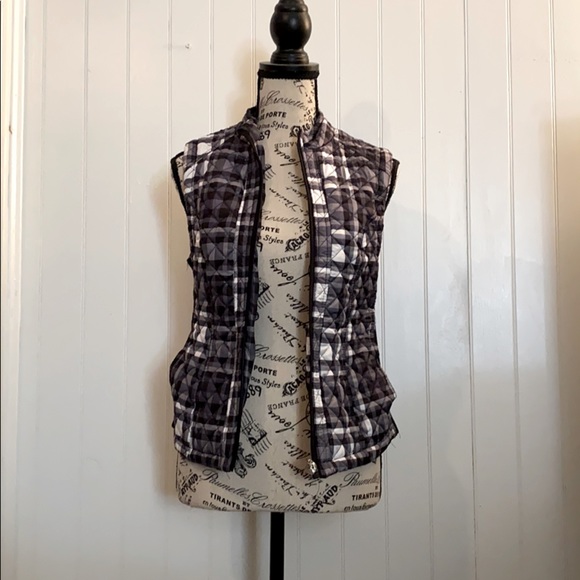 Laura Scott Jackets & Blazers - Laura Scott Vest